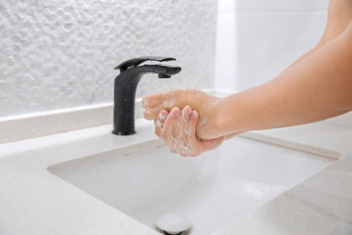 高校新規(guī) 不再全員核酸，個人衛(wèi)生責(zé)任更重
